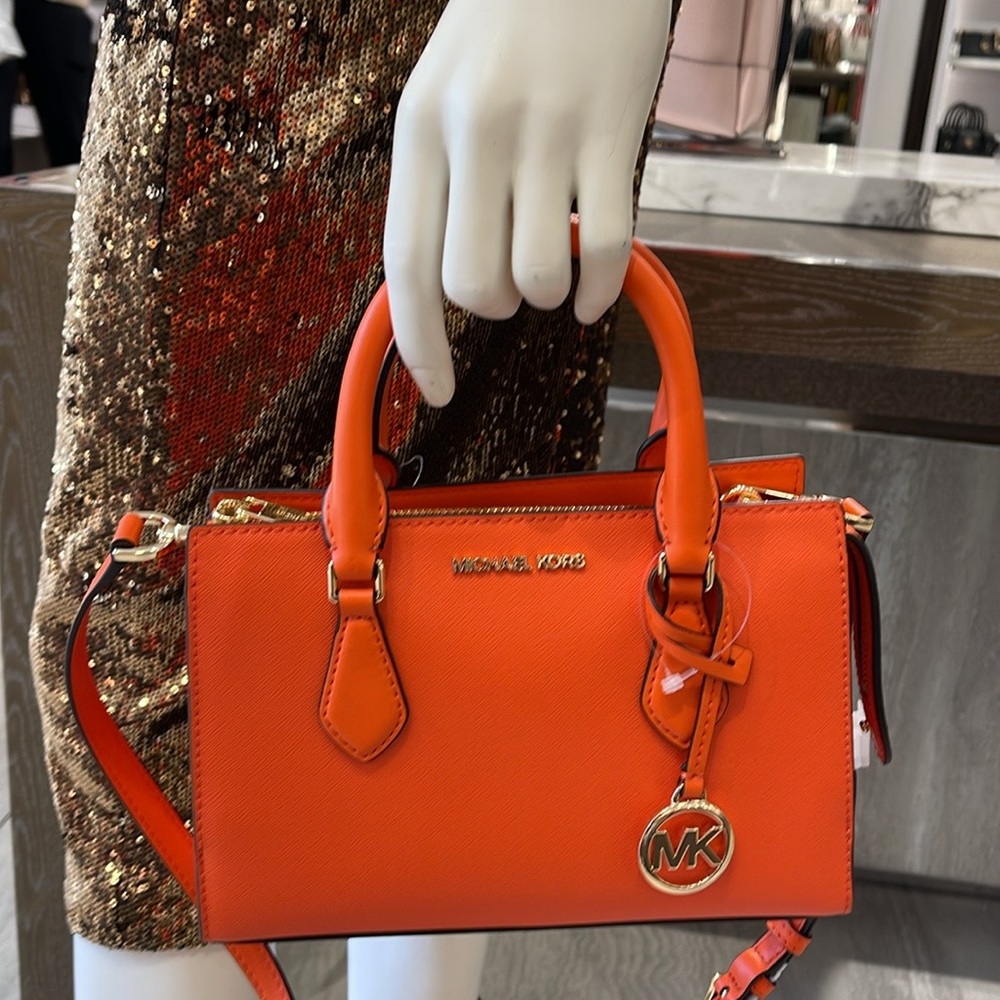 MICHAEL KORS
Sheila Small Faux Saffiano Leather Satchel
Poppy 
NWT - Picture 6 of 16